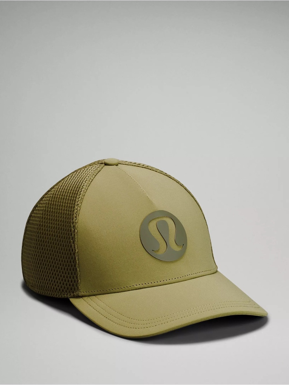 Lululemon Trucker Hat in Bronze Green NWOT